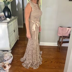 Night Way Collections  Evening Gown Dress Bridesmaid Winter formal Champagne Sz6